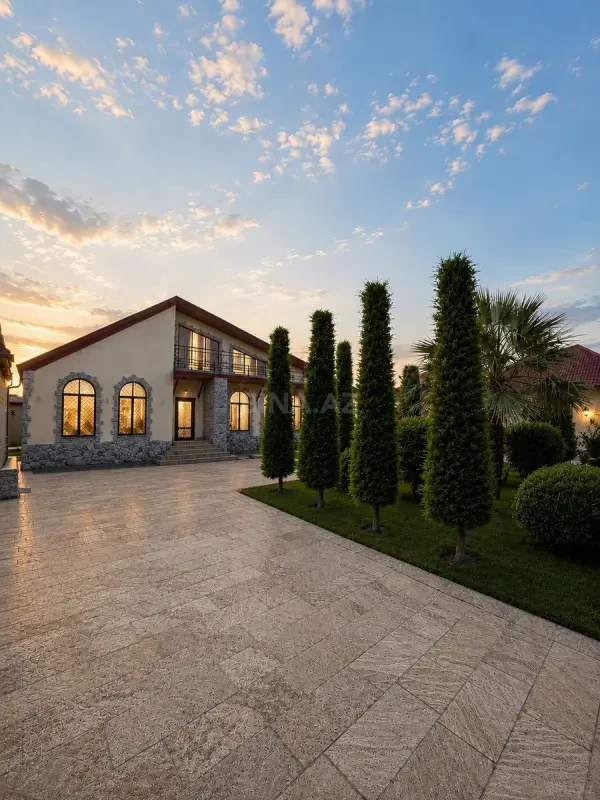 Satılır 5 otaqlı həyət evi 200 m²