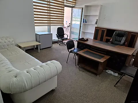Kirayə verilir 1 otaqlı ofis 32 m² — Bakı 1 otaq 32.00 m²