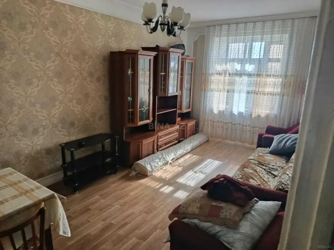 Kirayə verilir 2 otaqlı mənzil 50 m²