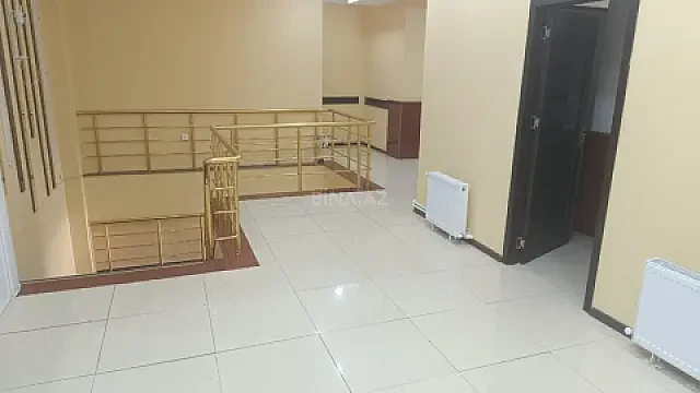 Kirayə verilir obyekt 800 m² — Bakı 800.00 m²