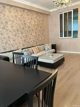 Kirayə verilir 2 otaqlı mənzil 70 m² — Bakı 2 otaq 70.00 m²