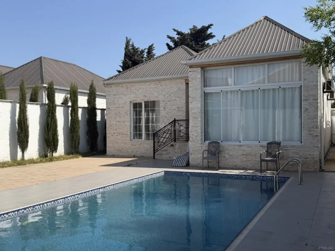 Satılır 4 otaqlı həyət evi 134 m²