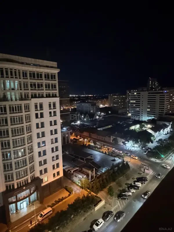 Kirayə verilir 2 otaqlı mənzil 70 m²