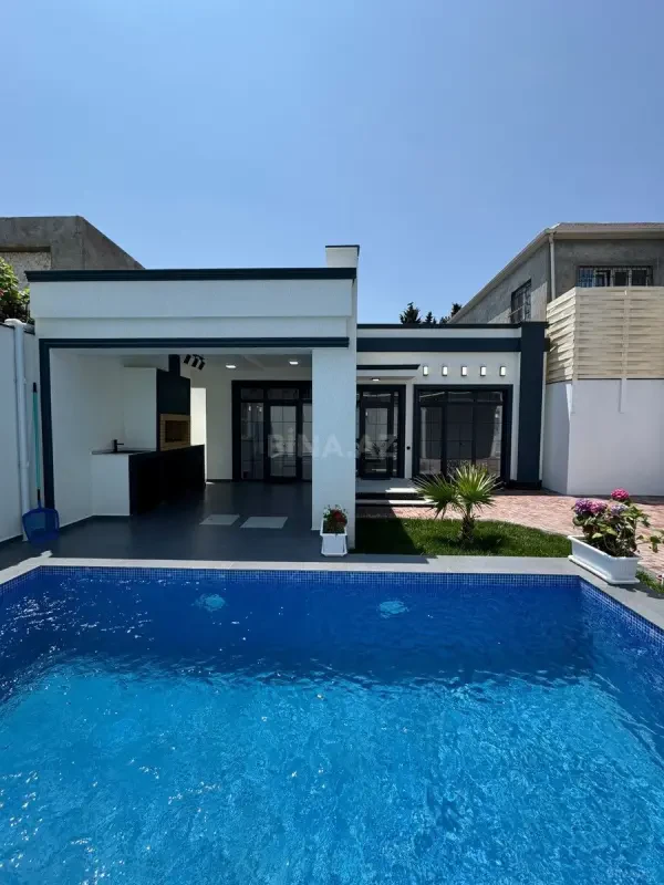 Satılır 4 otaqlı həyət evi 130 m²