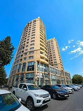 Satılır 3 otaqlı mənzil 125 m² — Bakı 3 otaq 125.00 m²