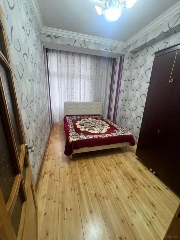 Kirayə verilir 2 otaqlı mənzil 60 m²