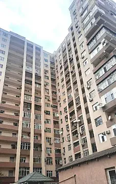 Satılır 4 otaqlı mənzil 135 m² — Bakı, İnşaatçılar 4 otaq 135.00 m²