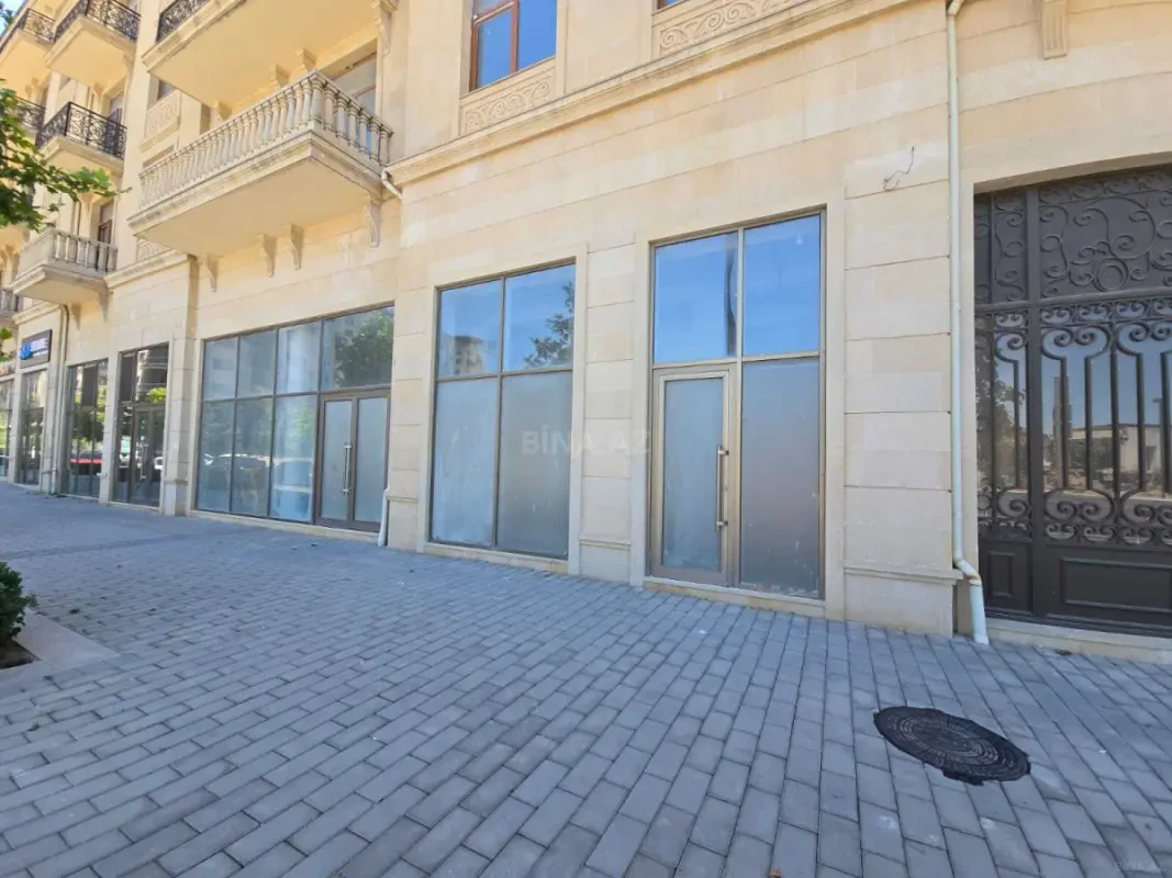 Kirayə verilir obyekt 131 m²
