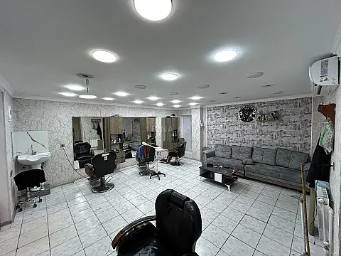 Kirayə verilir obyekt 30 m² — Bakı 30.00 m²