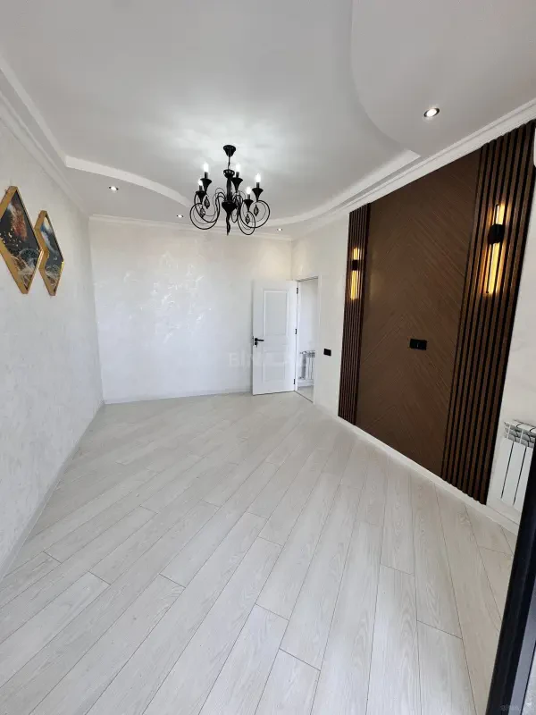Satılır 2 otaqlı mənzil 42 m²