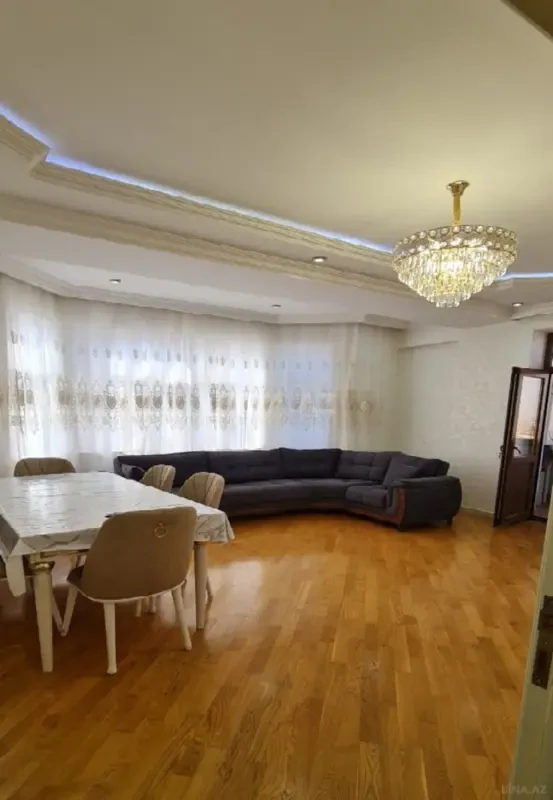 Kirayə verilir 3 otaqlı mənzil 105 m²