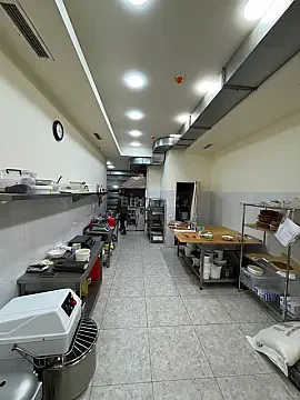 Kirayə verilir obyekt 160 m² — Bakı 160.00 m²
