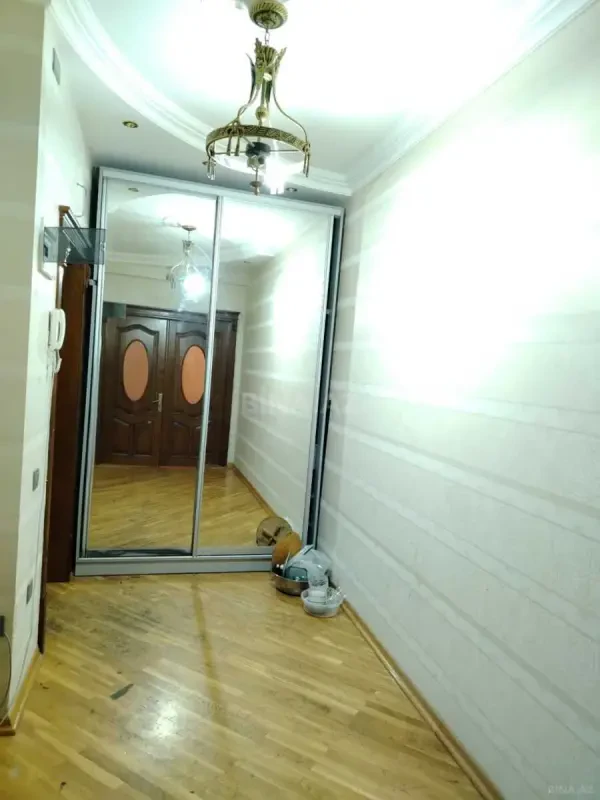 Satılır 3 otaqlı mənzil 90 m²