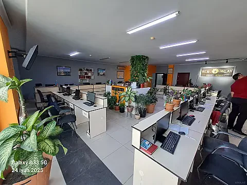 Kirayə verilir obyekt 120 m² — Bakı 120.00 m²