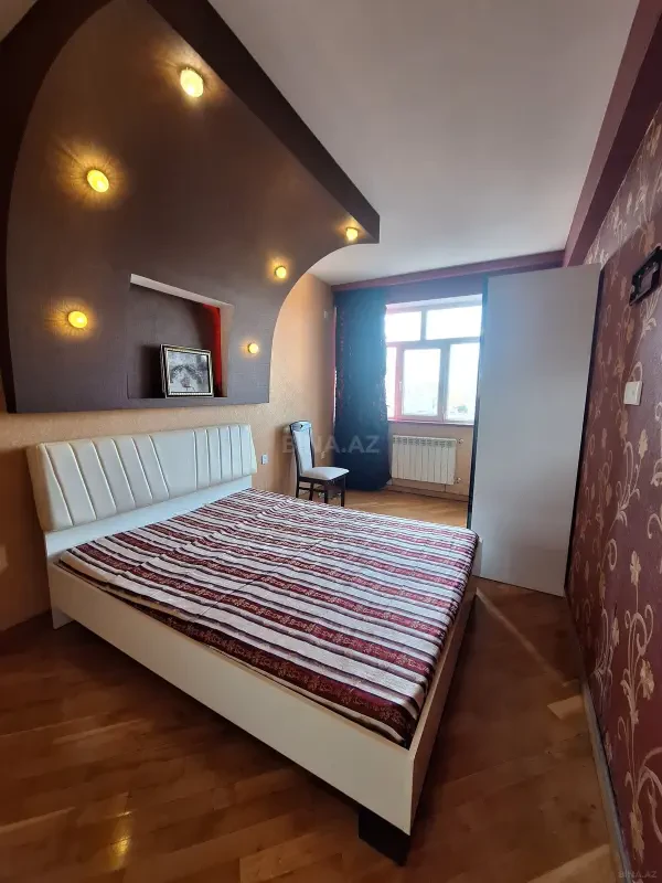 Kirayə verilir 3 otaqlı mənzil 125 m²