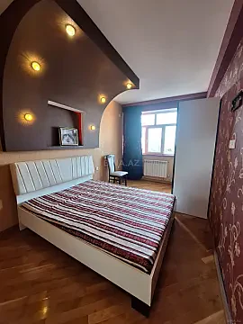 Kirayə verilir 3 otaqlı mənzil 125 m² — Bakı, İnşaatçılar 3 otaq 125.00 m²