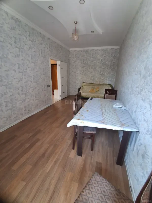 Kirayə verilir 2 otaqlı mənzil 53 m²