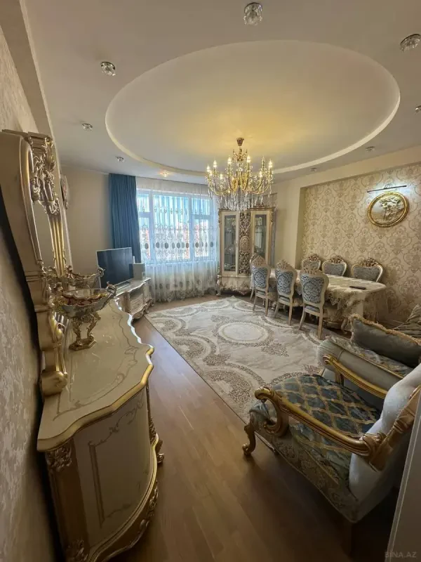 Kirayə verilir 3 otaqlı mənzil 110 m²