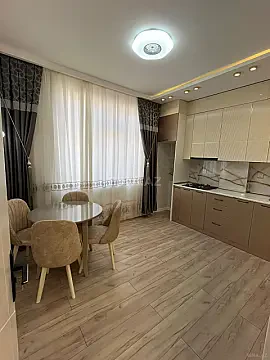 Satılır 2 otaqlı mənzil 78 m² — Bakı, Həzi Aslanov qəs. 2 otaq 78.00 m²