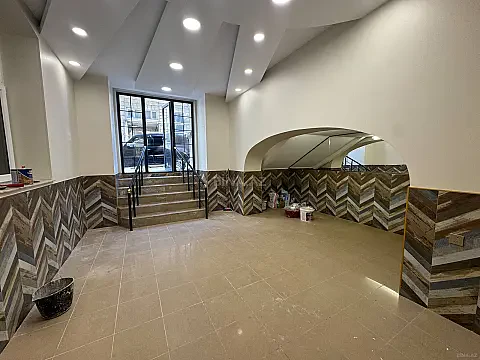 Kirayə verilir obyekt 70 m² — Bakı, Nizami 70.00 m²