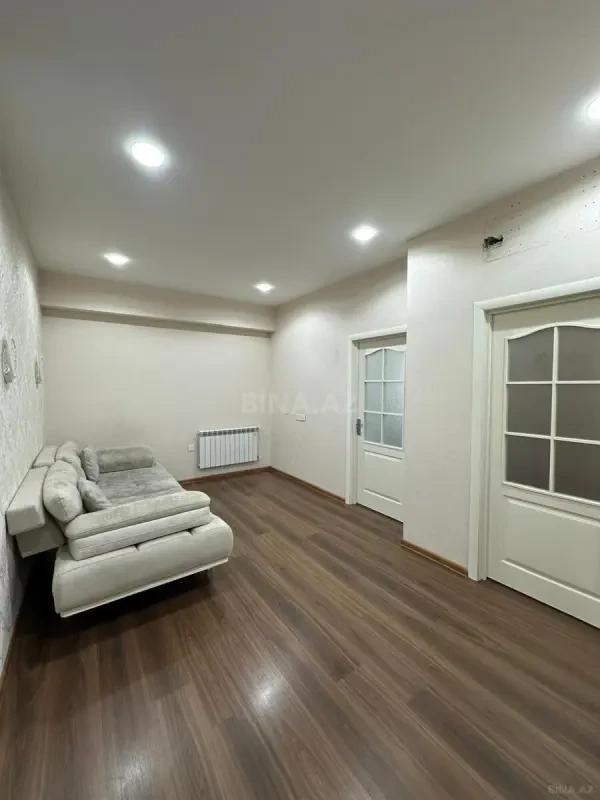 Satılır 2 otaqlı mənzil 52 m²