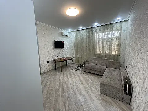 Kirayə verilir 2 otaqlı həyət evi 60 m² — Bakı, Bakıxanov 2 otaq 60.00 m²