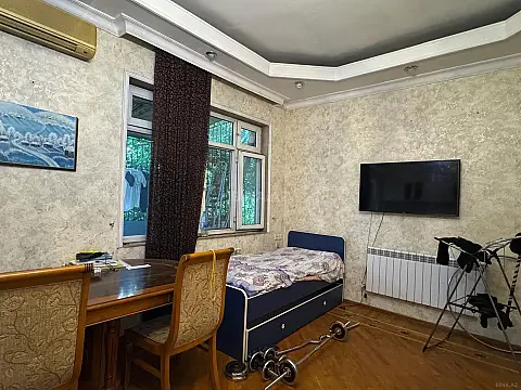 Kirayə verilir 3 otaqlı mənzil 120 m² — Bakı, Nərimanov 3 otaq 120.00 m²