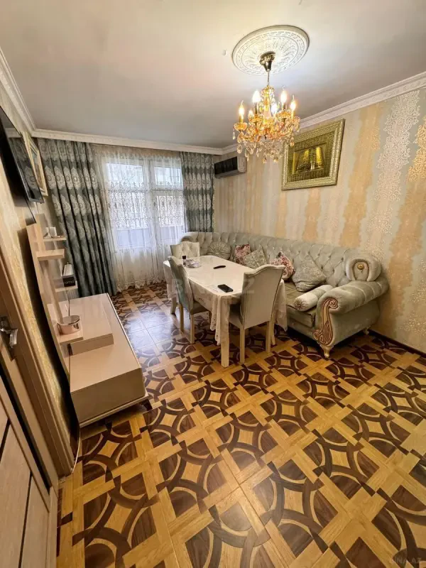 Kirayə verilir 2 otaqlı mənzil 50 m²