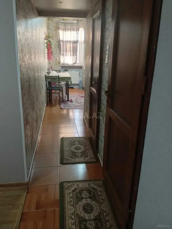 Satılır 4 otaqlı mənzil 90 m²