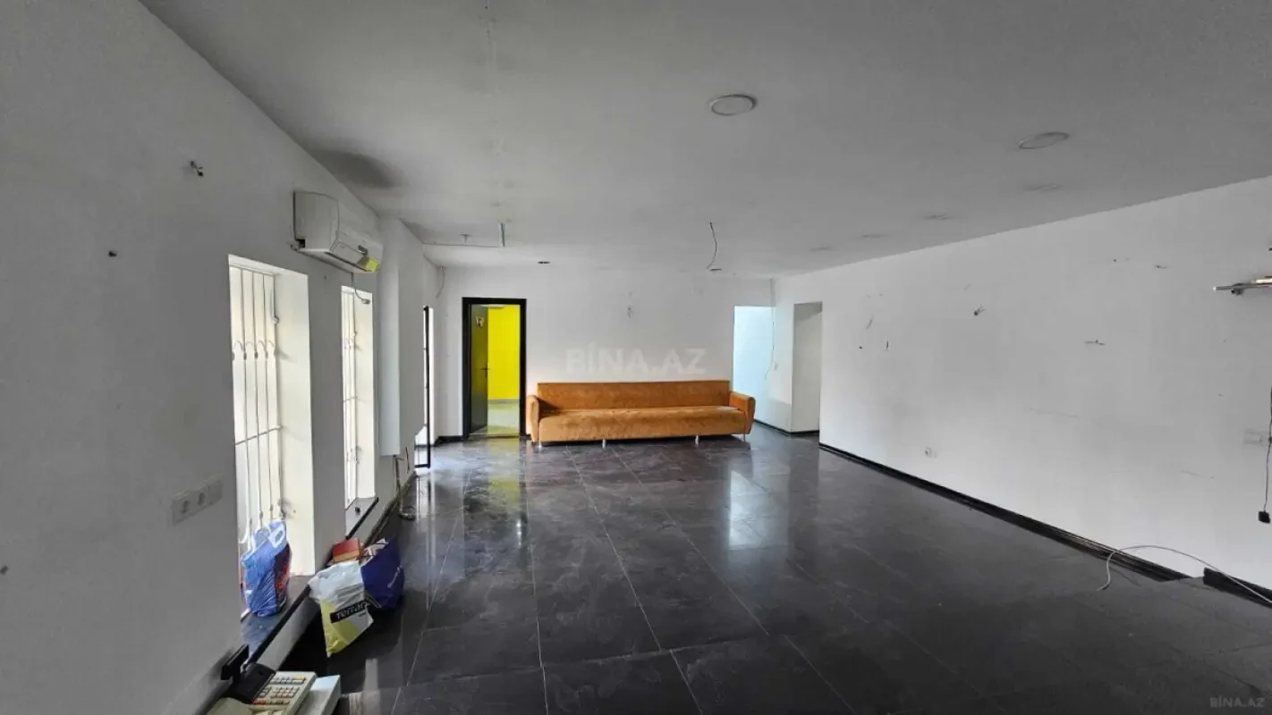Kirayə verilir obyekt 140 m²