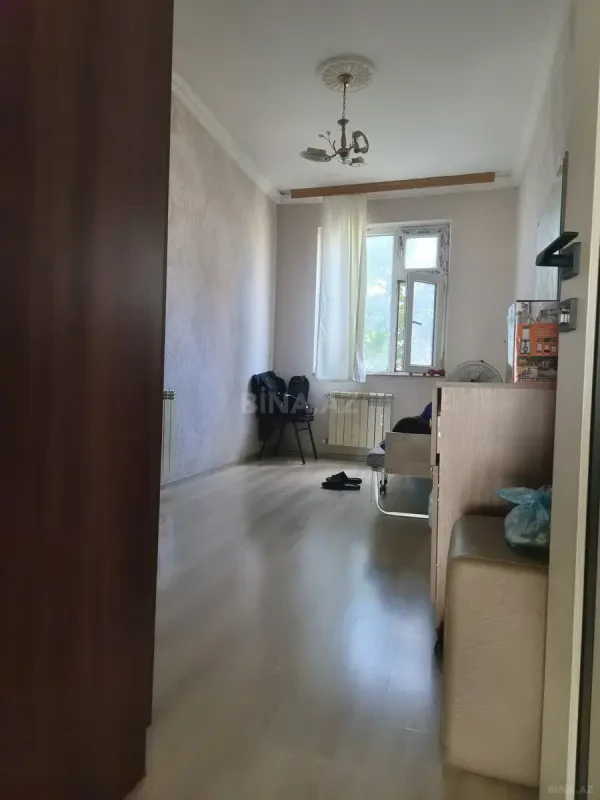 Kirayə verilir 2 otaqlı mənzil 42 m²