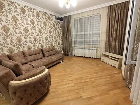 Kirayə verilir 3 otaqlı mənzil 110 m² — Bakı, Həzi Aslanov qəs. 3 otaq 110.00 m²