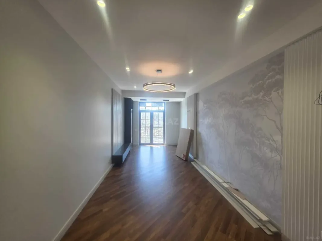 Kirayə verilir 2 otaqlı mənzil 70 m²