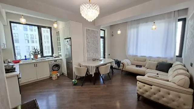 Satılır 4 otaqlı mənzil 105 m² — Bakı 4 otaq 105.00 m²