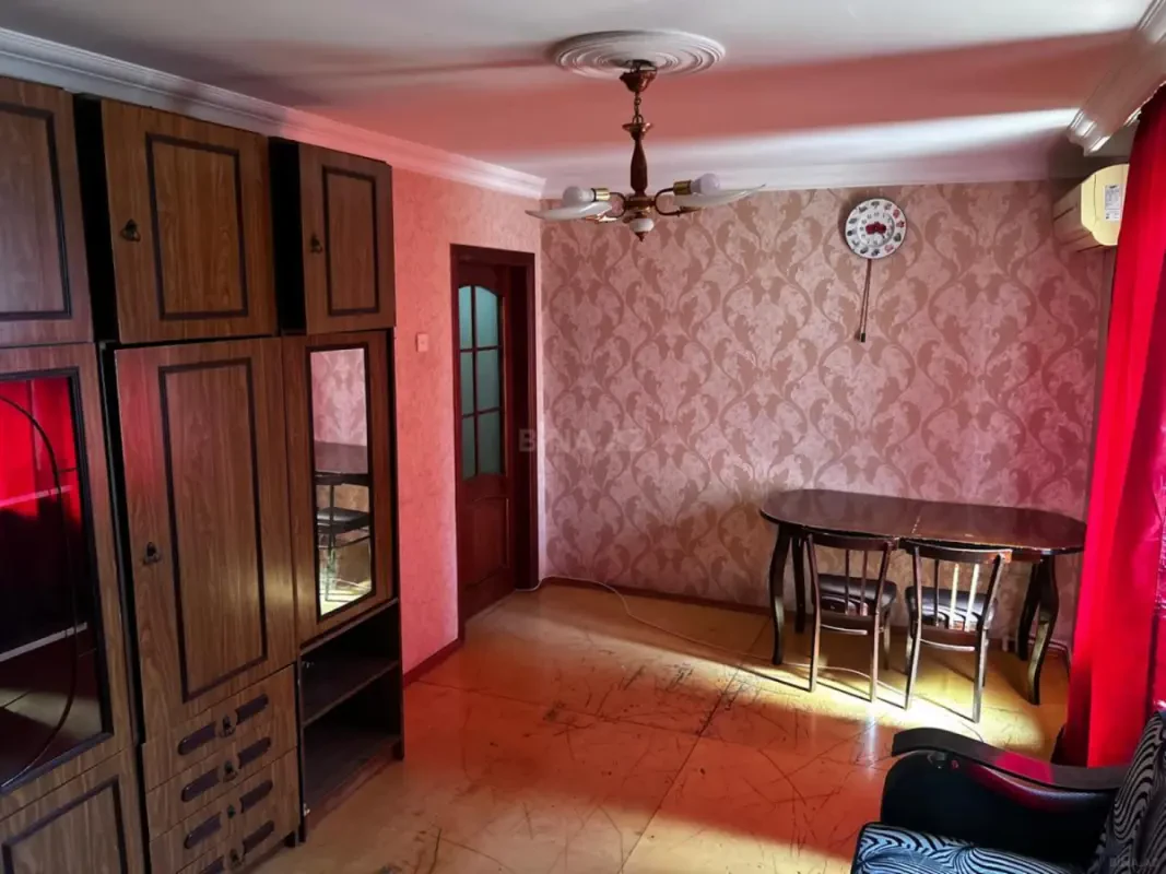 Kirayə verilir 2 otaqlı mənzil 55 m²