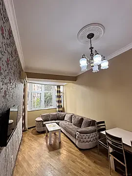 Kirayə verilir 1 otaqlı mənzil 60 m² — Bakı, Nərimanov 1 otaq 60.00 m²