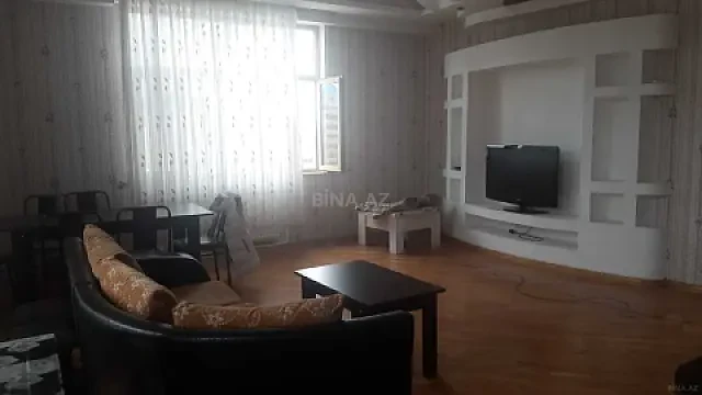 Kirayə verilir 3 otaqlı mənzil 120 m² — Bakı 3 otaq 120.00 m²