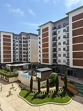Kirayə verilir 3 otaqlı mənzil 100 m² — Bakı 3 otaq 100.00 m²