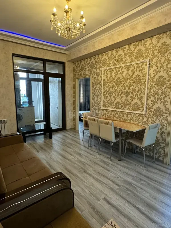 Kirayə verilir 3 otaqlı mənzil 65 m²