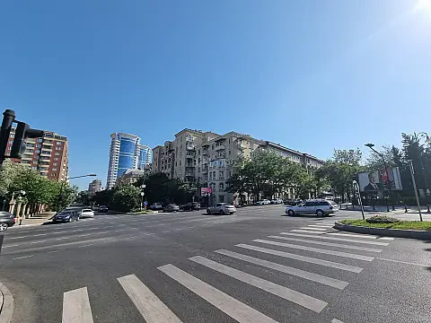 Satılır 3 otaqlı mənzil 100 m² — Bakı, Nəsimi 3 otaq 100.00 m²