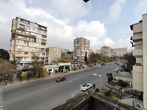 Satılır 1 otaqlı mənzil 37 m² — Bakı, Həzi Aslanov qəs. 1 otaq 37.00 m²