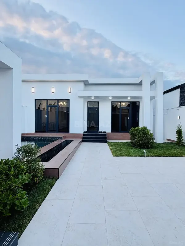 Satılır 4 otaqlı həyət evi 160 m²