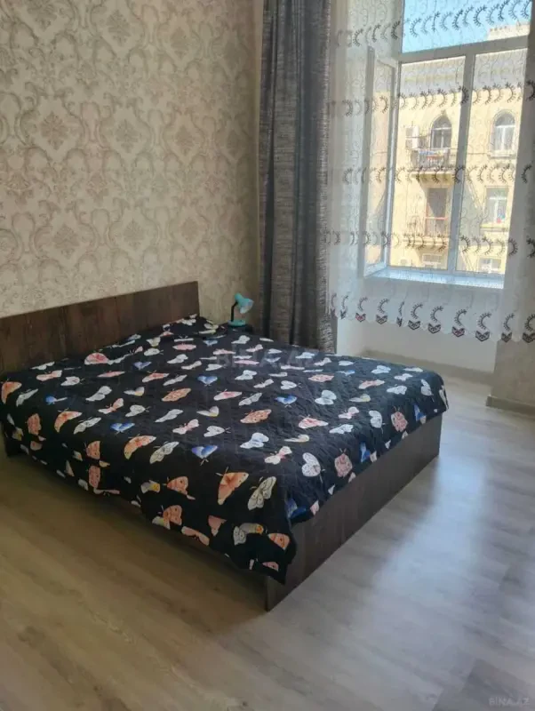 Kirayə verilir 1 otaqlı mənzil 50 m²