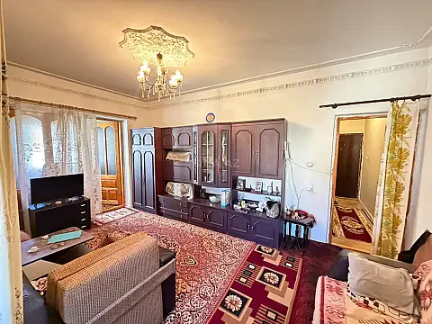Satılır 1 otaqlı mənzil 45 m² — Bakı, 8-ci mikrorayon 1 otaq 45.00 m²