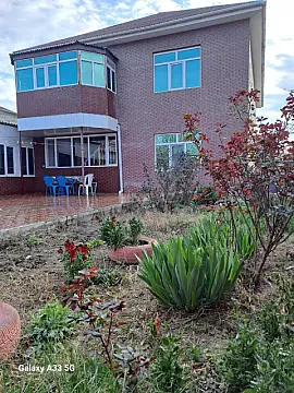 Kirayə verilir 3 otaqlı həyət evi 100 m² — Xaçmaz 3 otaq 100.00 m²