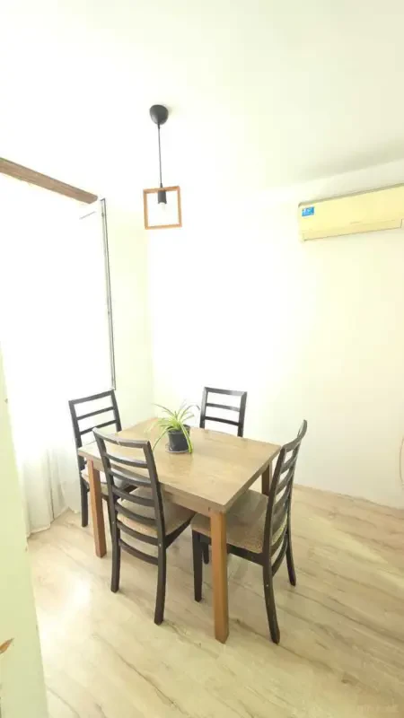 Kirayə verilir 2 otaqlı mənzil 55 m²