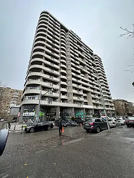 Kirayə verilir obyekt 170 m² — Bakı 170.00 m²