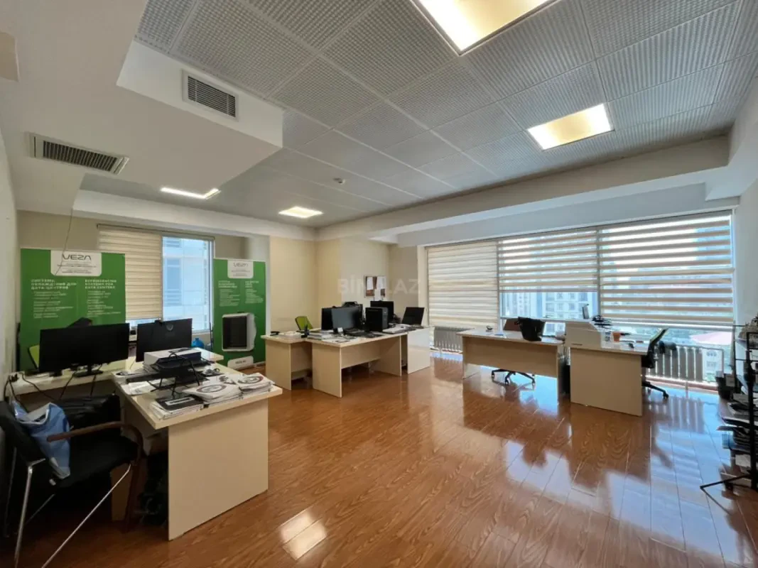 Kirayə verilir 1 otaqlı ofis 50 m²