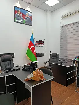 Kirayə verilir 3 otaqlı ofis 70 m² — Bakı 3 otaq 70.00 m²