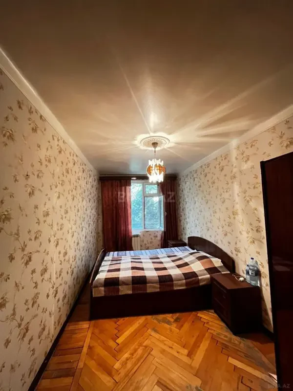 Kirayə verilir 3 otaqlı mənzil 170 m²